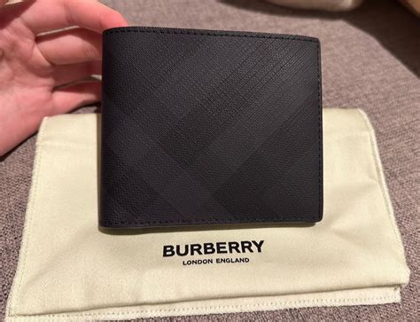 men's wallet burberry|Burberry wallet men's review.